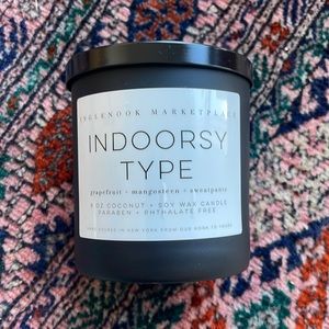 INDOORSY TYPE coconut + soy wax candle